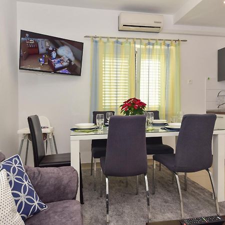 Antonio Apartment Makarska Bagian luar foto