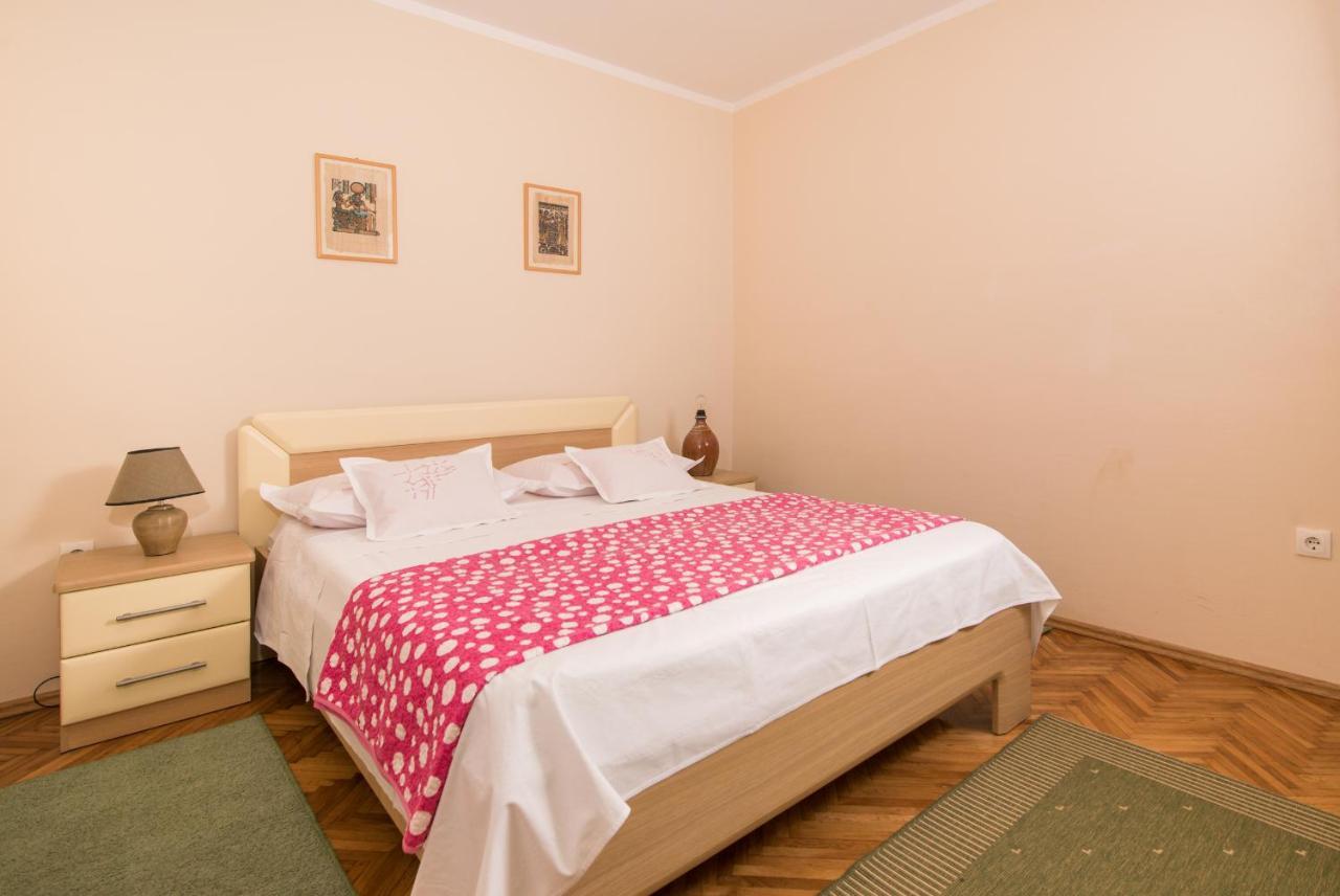Antonio Apartment Makarska Bagian luar foto