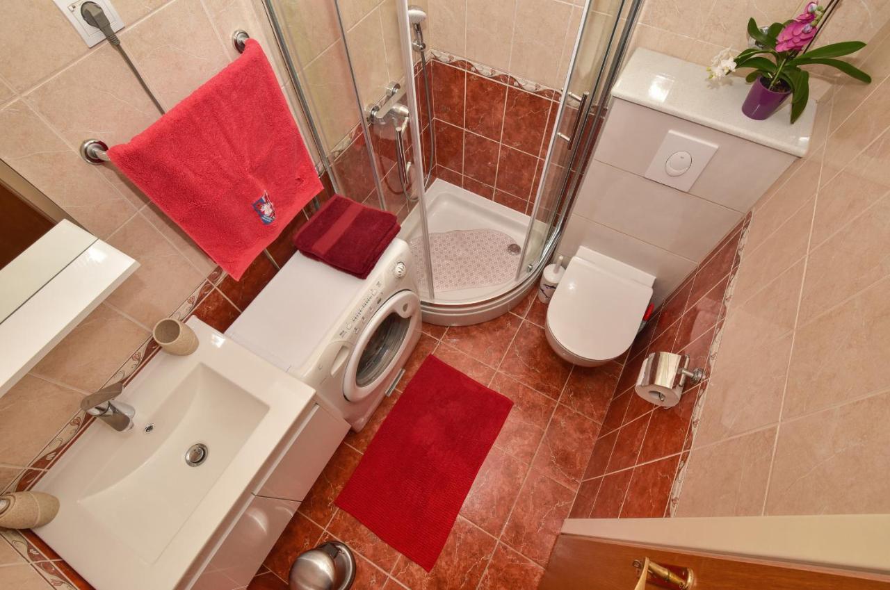 Antonio Apartment Makarska Bagian luar foto