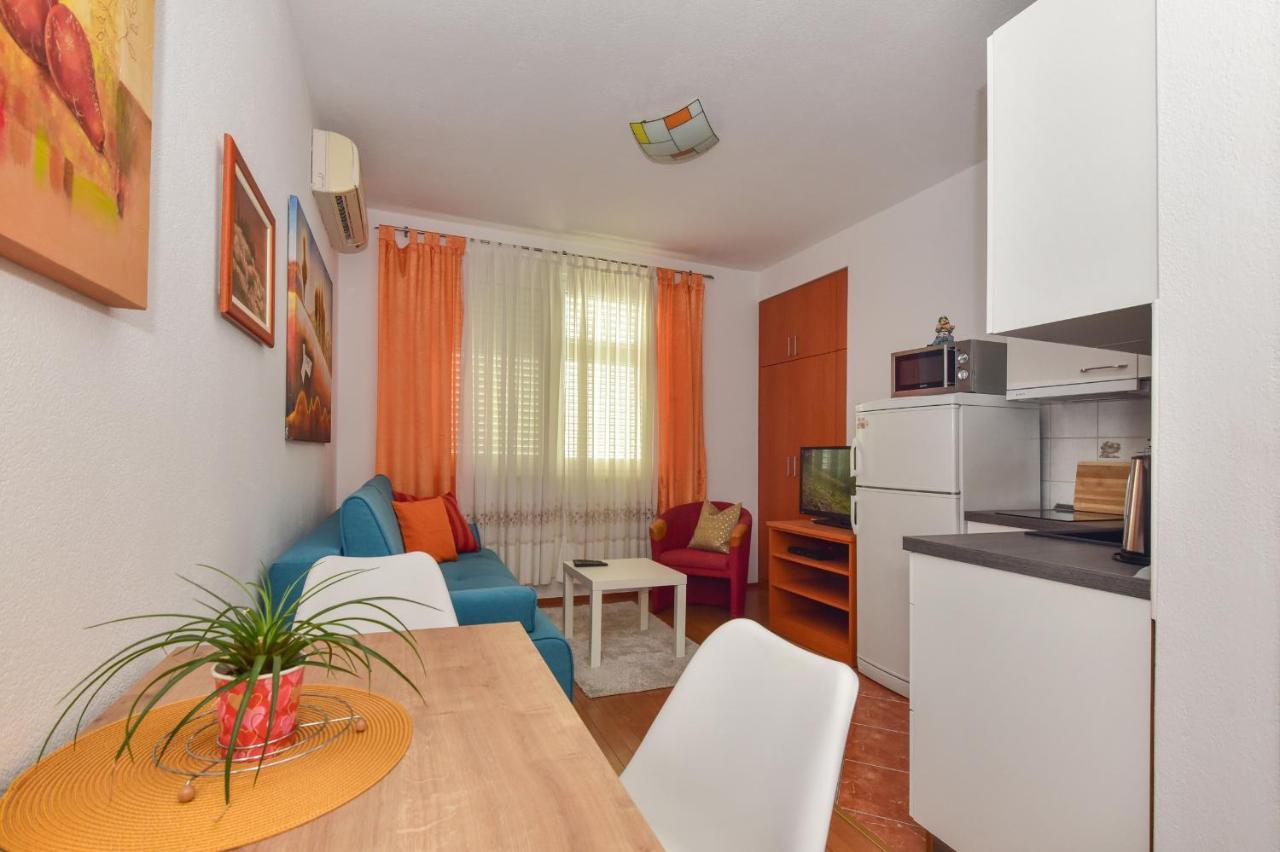 Antonio Apartment Makarska Bagian luar foto