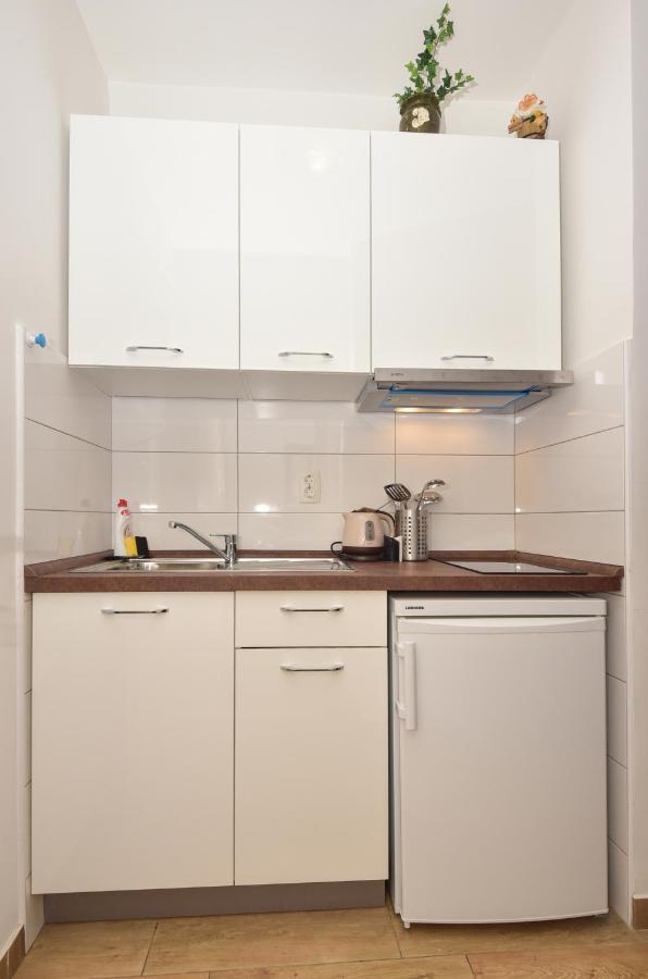 Antonio Apartment Makarska Bagian luar foto