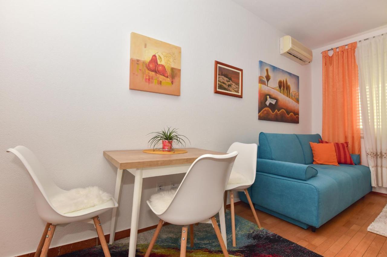 Antonio Apartment Makarska Bagian luar foto