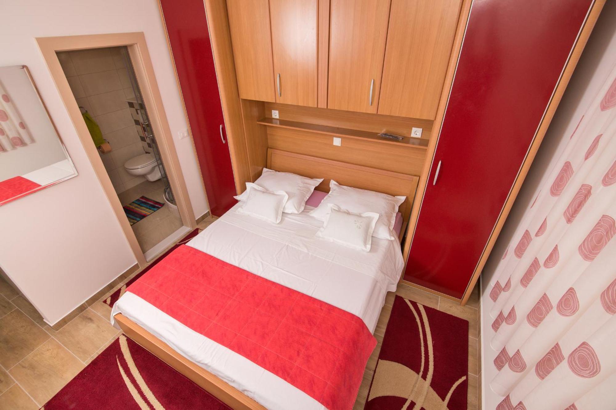 Antonio Apartment Makarska Bagian luar foto