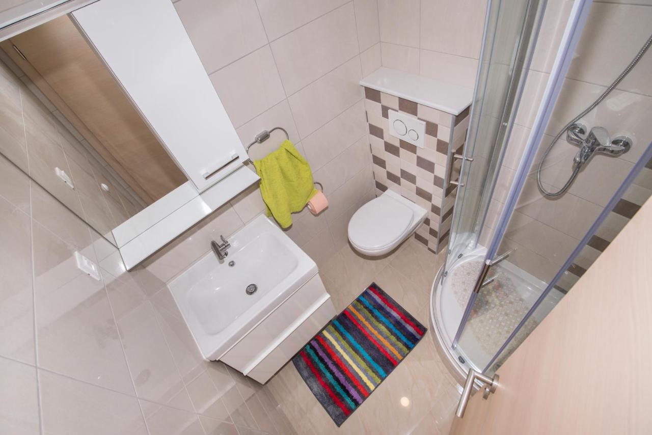 Antonio Apartment Makarska Bagian luar foto