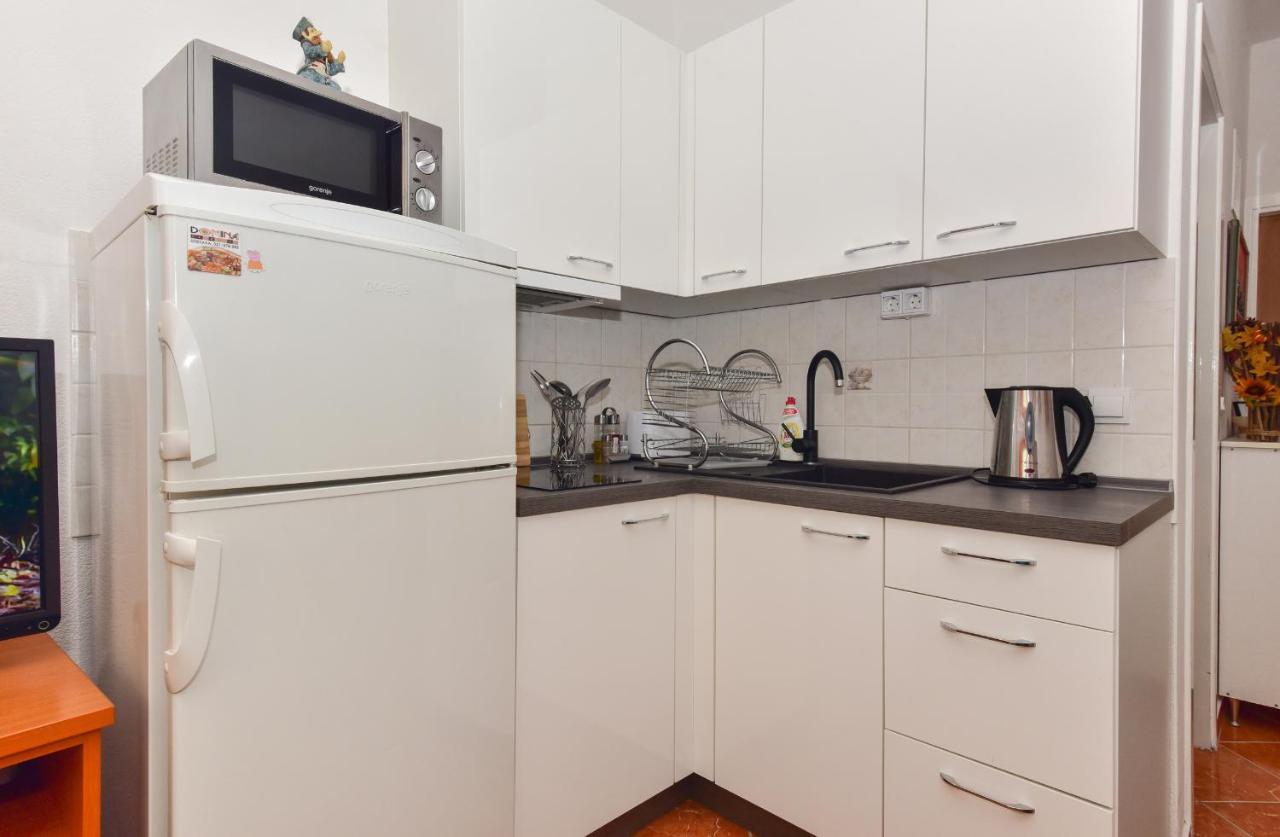 Antonio Apartment Makarska Bagian luar foto
