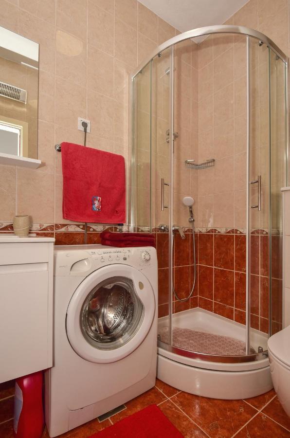 Antonio Apartment Makarska Bagian luar foto
