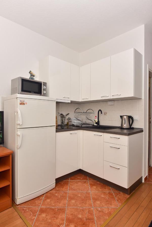Antonio Apartment Makarska Bagian luar foto