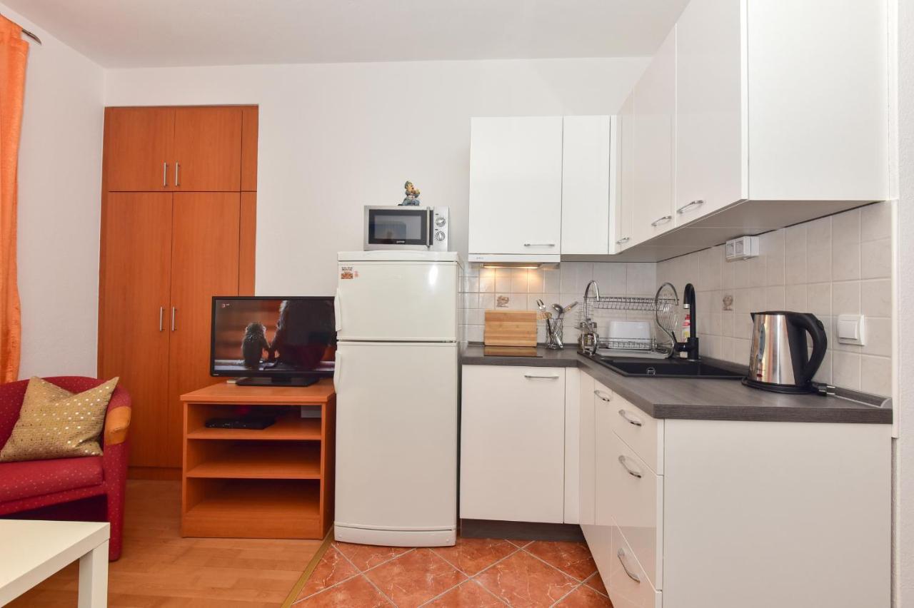 Antonio Apartment Makarska Bagian luar foto