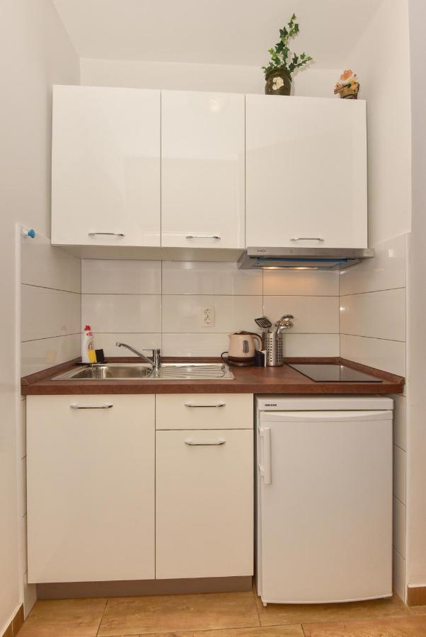 Antonio Apartment Makarska Bagian luar foto