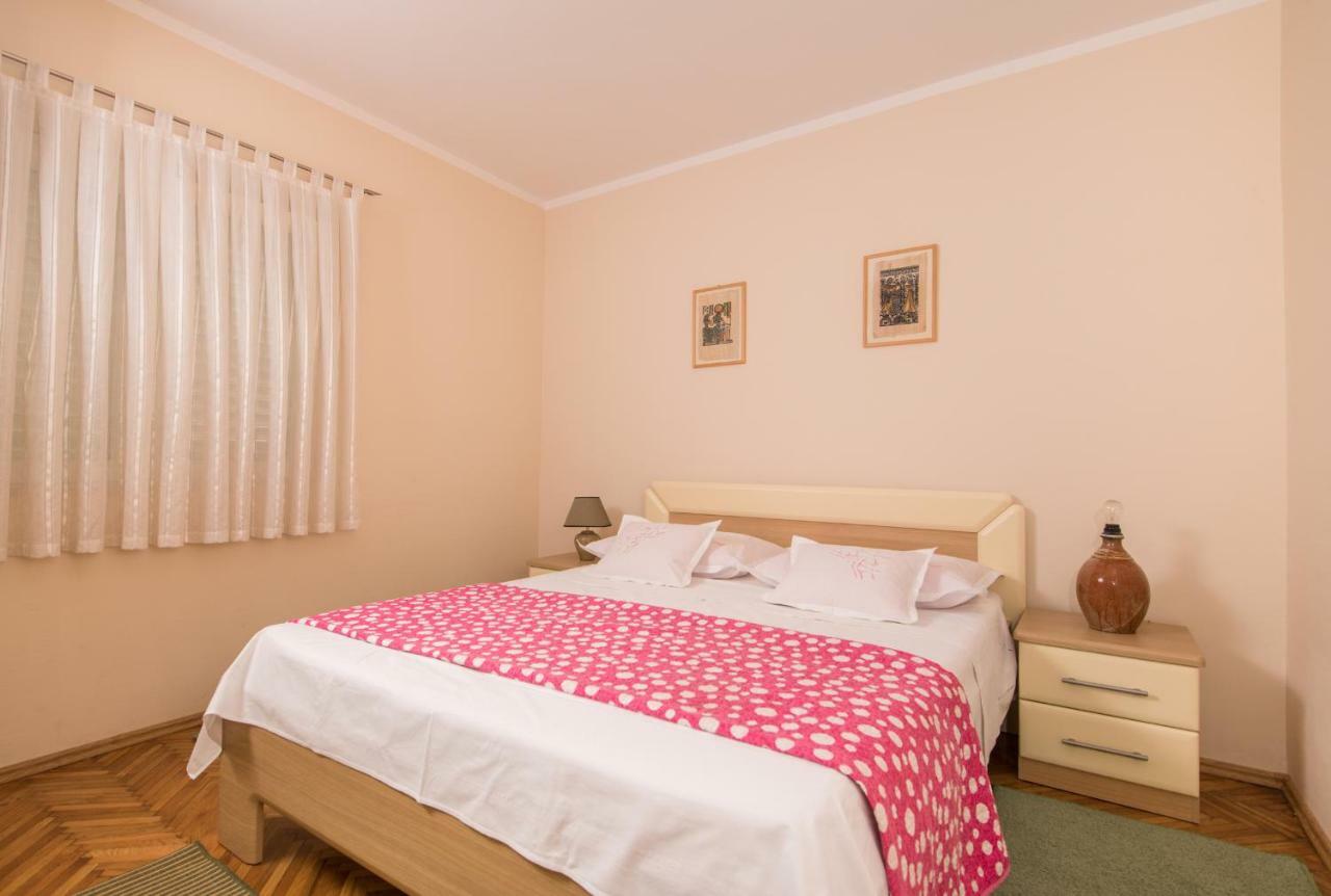 Antonio Apartment Makarska Bagian luar foto