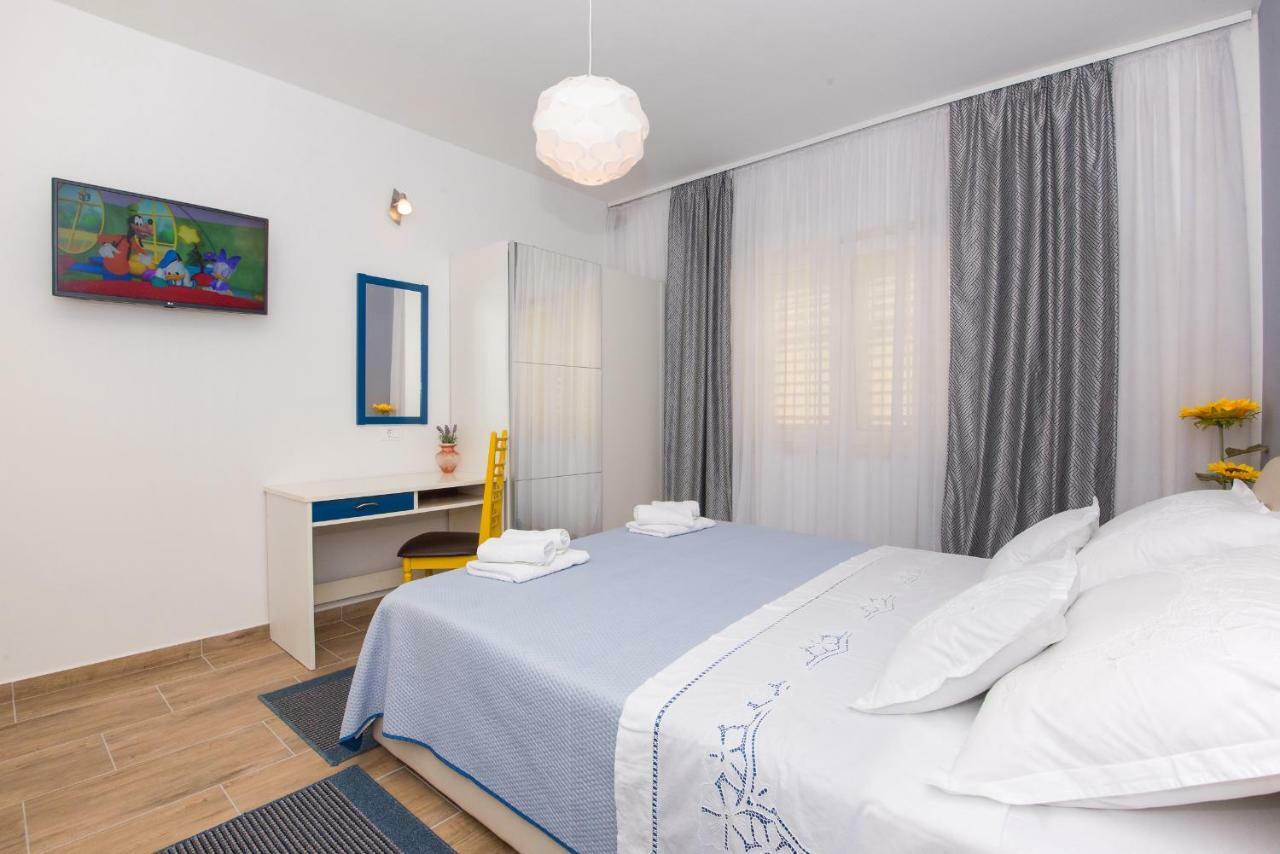 Antonio Apartment Makarska Bagian luar foto